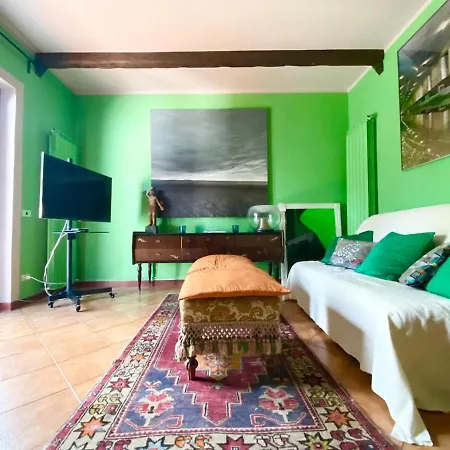 Luna Dei Carlini * Mombarcaro