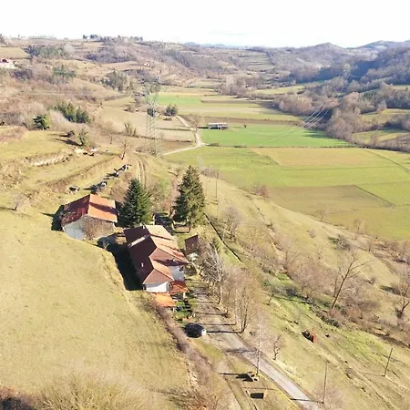 Luna Dei Carlini * Mombarcaro