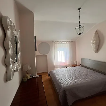 Luna Dei Carlini - Casa Rossa Mombarcaro