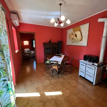 Luna Dei Carlini - Casa Rossa Mombarcaro